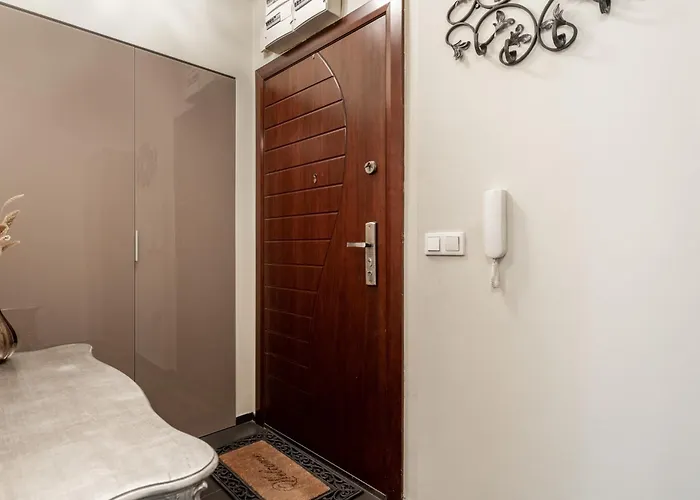 Apartment Orkana Chic By Bookinghost *